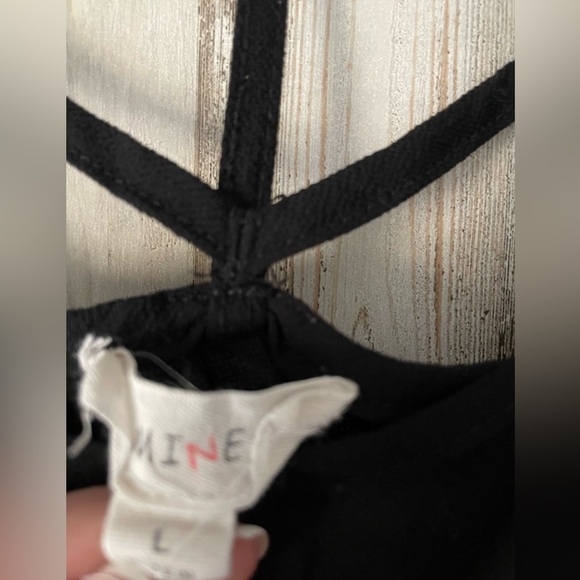 Mine Black Embroidered Sleeveless Top Size Large Womens - Picture 4 of 6